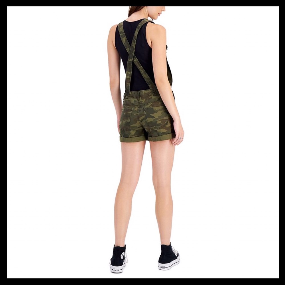 WallFlower Twill Two-Button Shortalls Camo - Picture 4 of 8